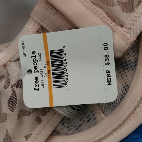 Free People Intimately Petra Underwire Lace Bra Ballet Size 32A FPS041 - Picture 5 of 5